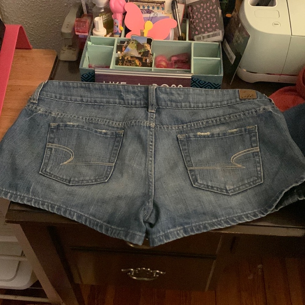 American Eagle shortie shorts
